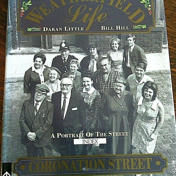Vintage Coronation Street Book Weatherfield Life TV Classic British Show Gift - Picture 1 of 16